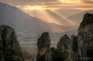 Sursa: http://meteoratour.com/meteora-monasteries/